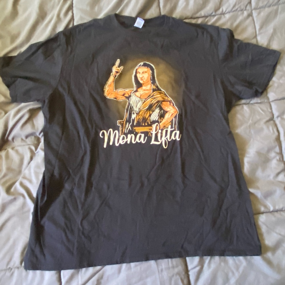 “Mona Lifta” T-shirt, size XL